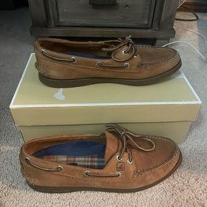 Brown Sperry Size 9 Shoe
